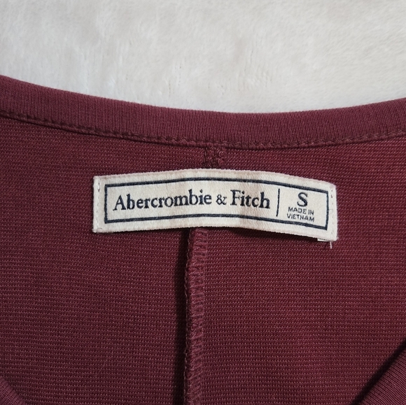 Abercrombie and Fitch Maroon Dress Size Small - Picture 5 of 5